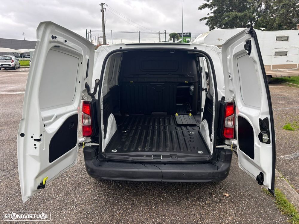Toyota Proace City 1.5D L1 COMFORT 102cv - AC - GPS - IVA DEDUTÍVEL - 14