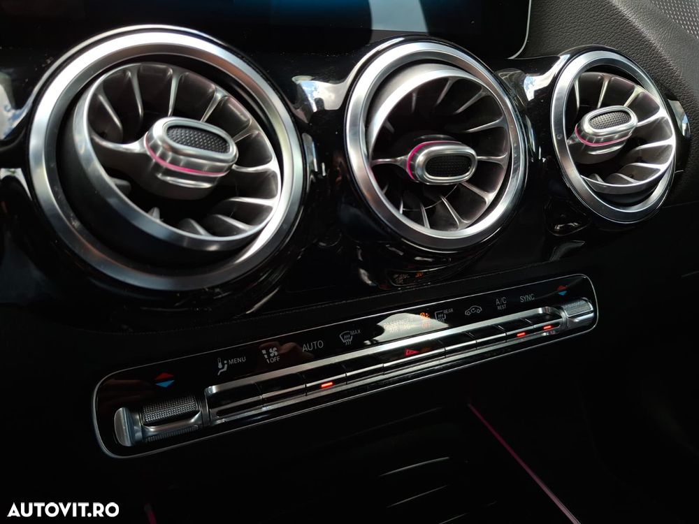 Mercedes-Benz GLA 200 Aut. - 30