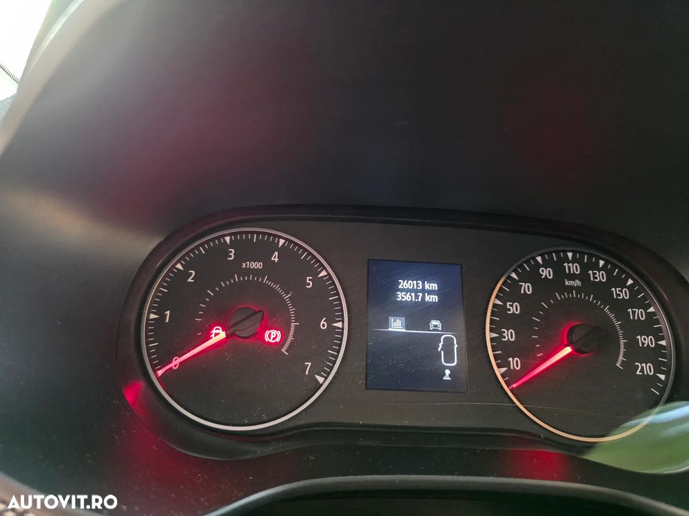 Dacia Logan TCe 90 MT6 Expression - 7