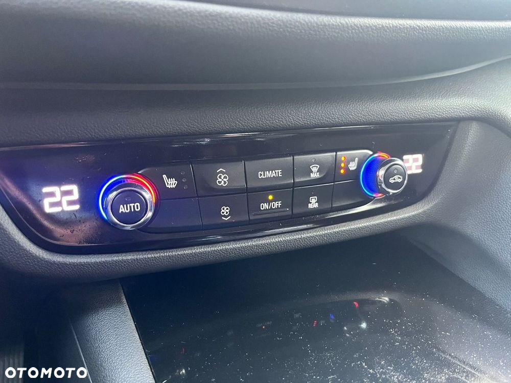 Opel Insignia 1.5 T Innovation S&S - 20