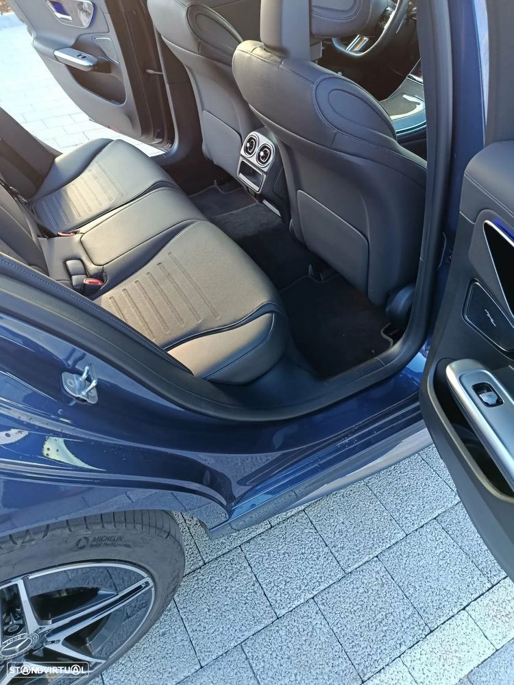 Mercedes-Benz C 300 de AMG Line - 16