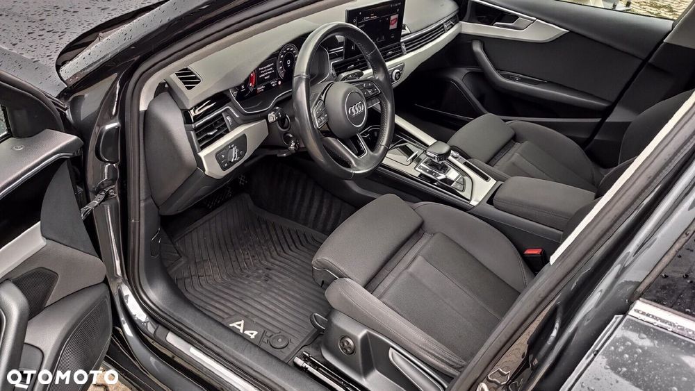 Audi A4 Limousine - 9