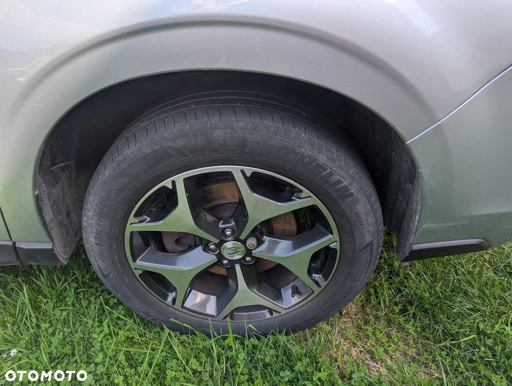 Subaru Forester 2.0XT Platinum Lineartronic - 12