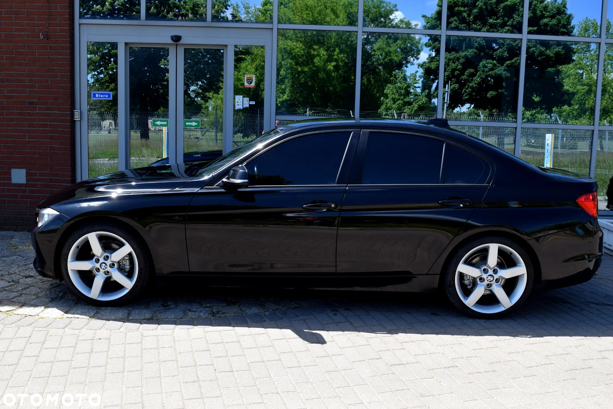 BMW Seria 3 320d Efficient Dynamics EU6 - 15
