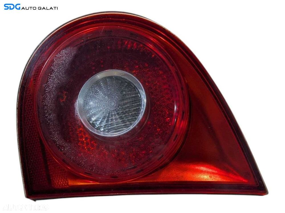 Stop Lampa Tripla Dreapta Haion Capota Portbagaj Volkswagen Golf 5 Hatchback 2004 - 2008 Cod 1K6945094J [L8453] - 1