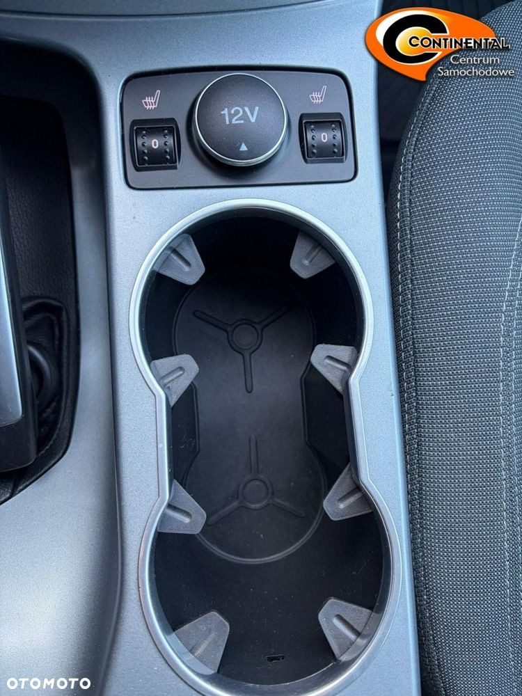 Ford C-MAX - 12