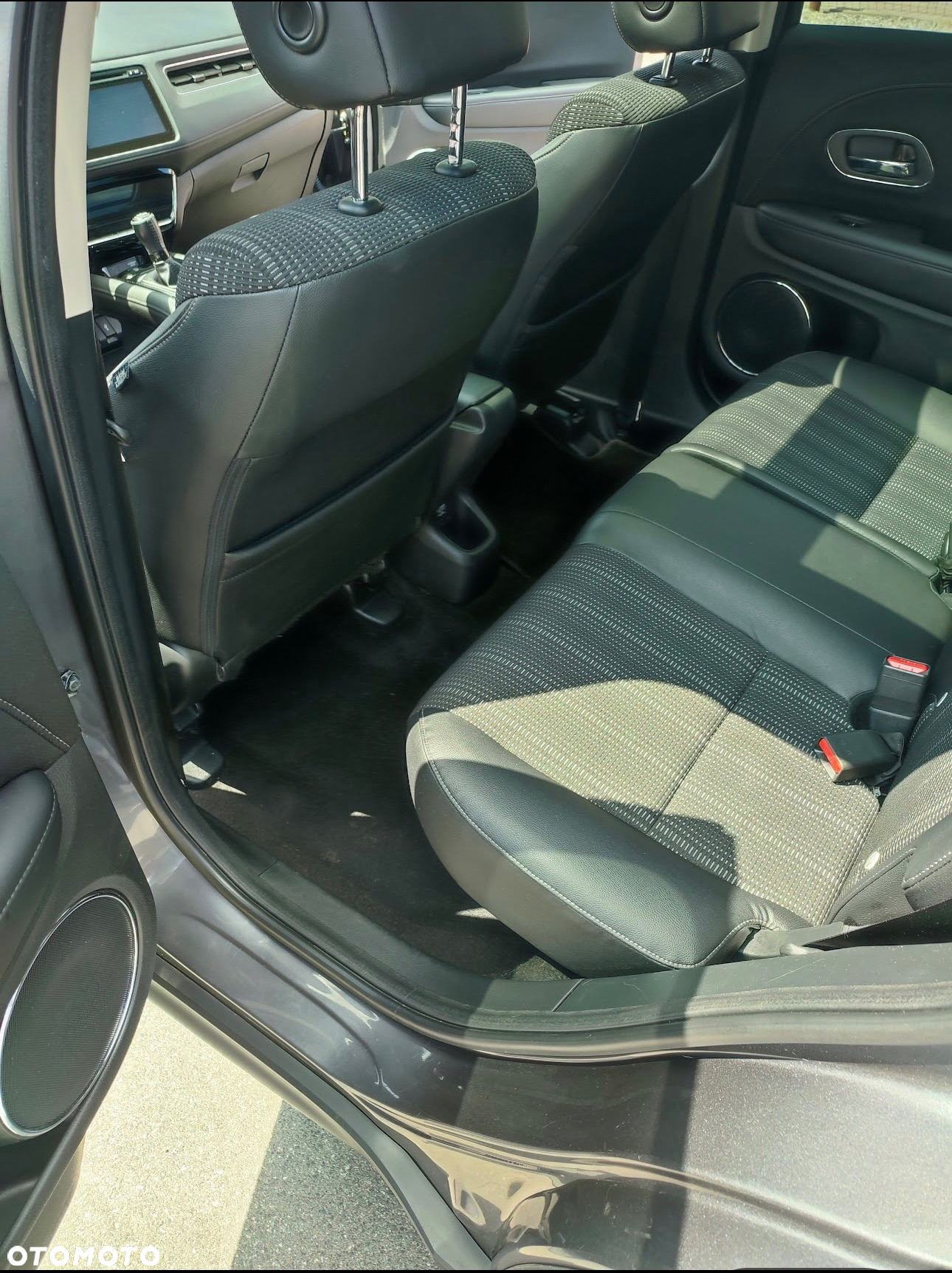 Honda HR-V 1.5 Executive (ADAS) - 8