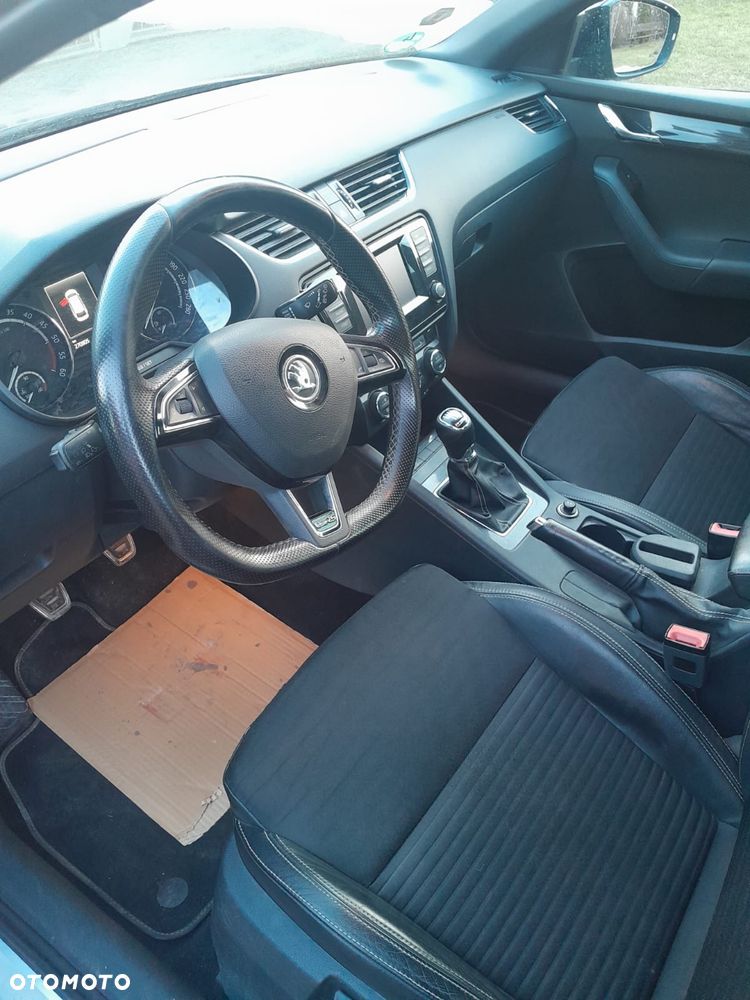 Skoda Octavia - 6