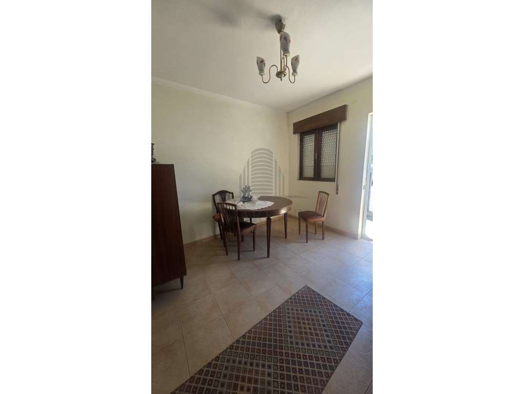 Moradia T2 + T2, em Gondomar - Oportunidade de Investimento - Grande imagem: 3/27