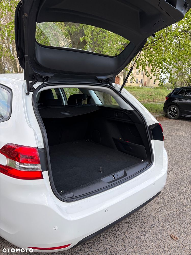 Peugeot 308 BlueHDi 130 Stop & Start Allure - 5