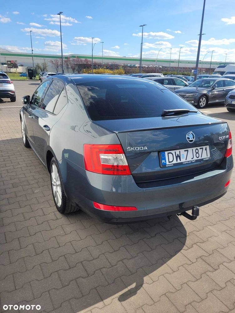 Skoda Octavia - 3