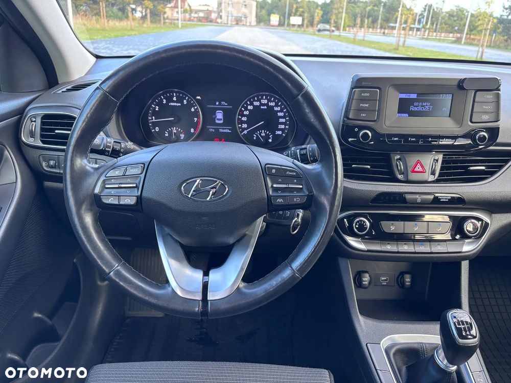 Hyundai i30 1.5 DPI Modern - 18
