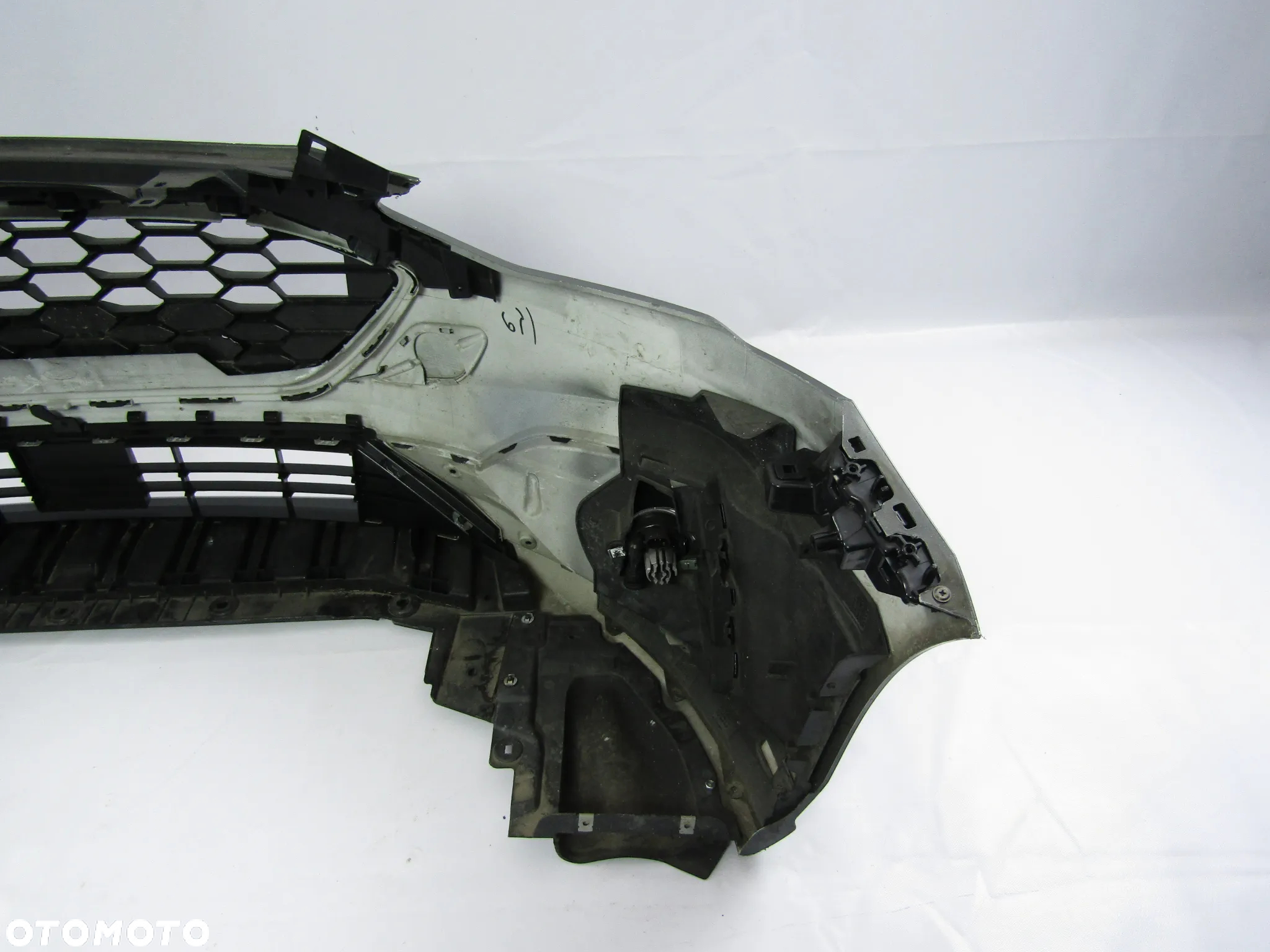 Zderzak przedni Ford Focus ST Line MK4 18 - 23 Lakier MAGNETIC GREY - 18