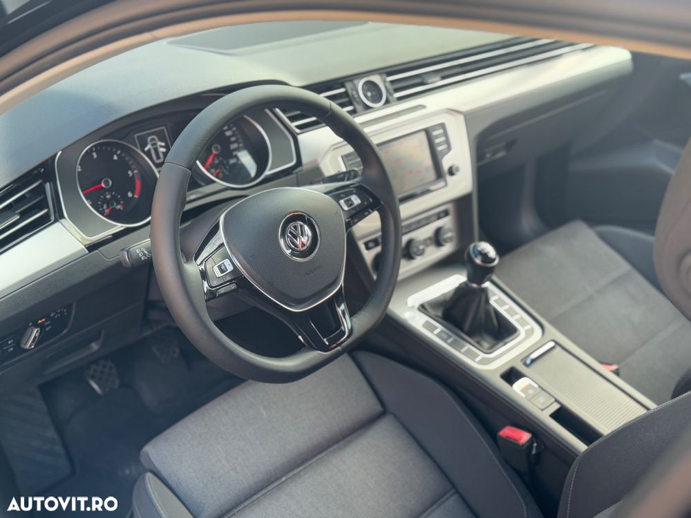 Volkswagen Passat Variant 2.0 TDI (BlueMotion Technology) Comfortline - 33