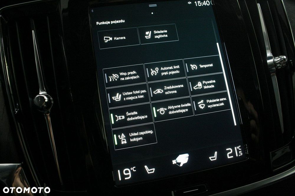 Volvo V90 Cross Country - 21