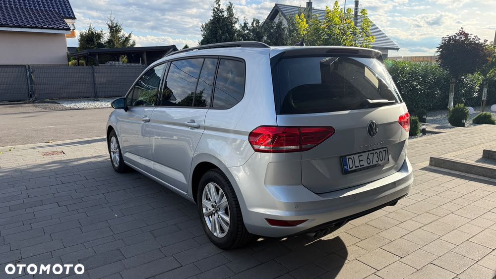 Volkswagen Touran 2.0 TDI BMT Comfortline Plus DSG - 2