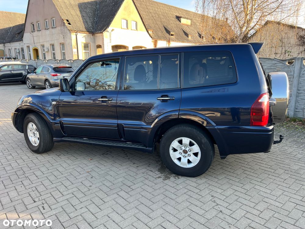 Mitsubishi Pajero 3.2 DI-D Automatik Liberty - 4