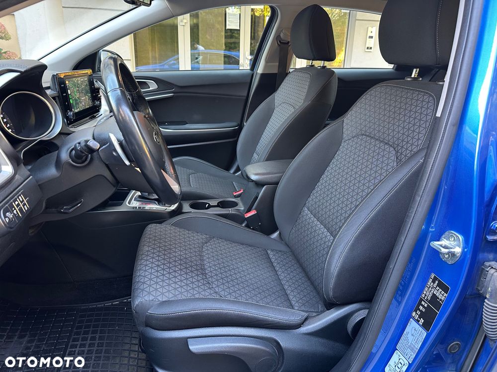 Kia Ceed - 14