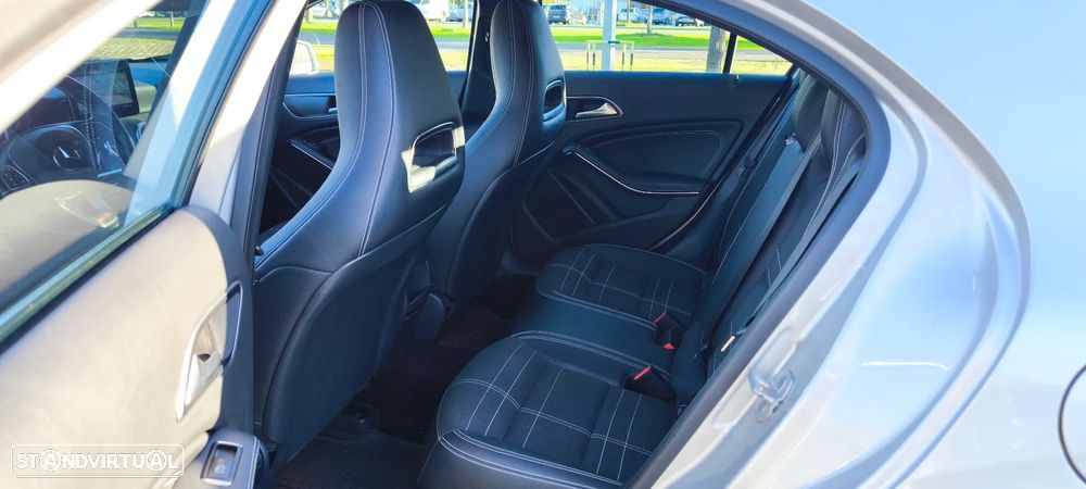 Mercedes-Benz A 180 (BlueEFFICIENCY) - 7