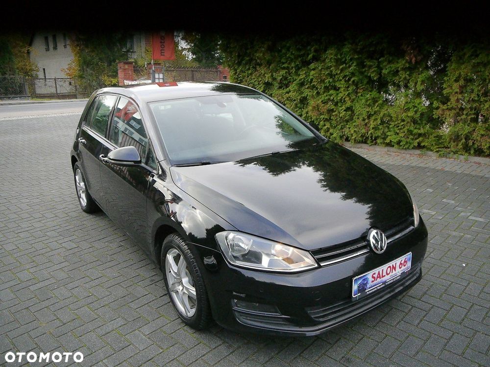 Volkswagen Golf 1.6 TDI BlueMotion Comfortline - 3