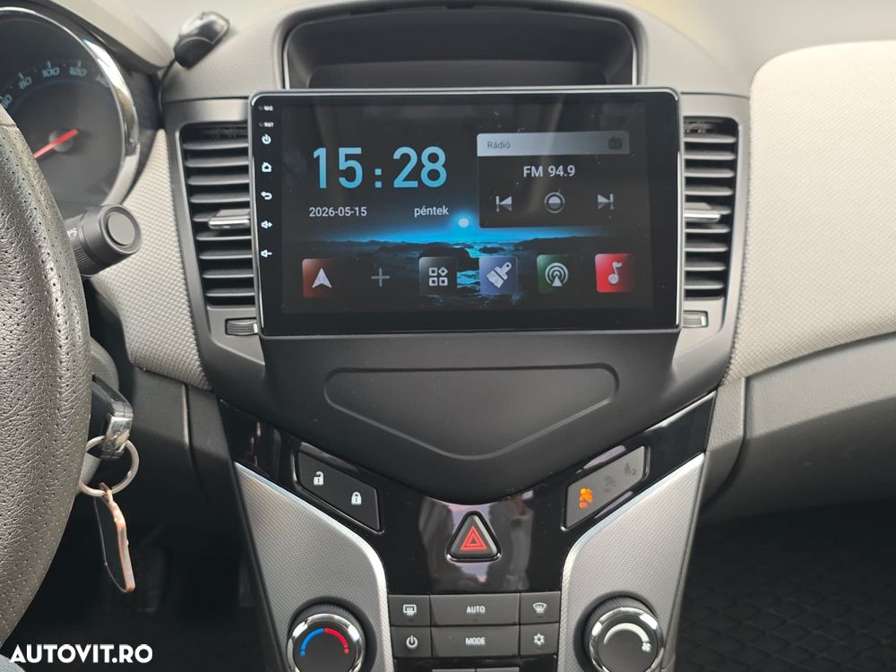 Chevrolet Cruze 2.0 LS Plus G1 - 16