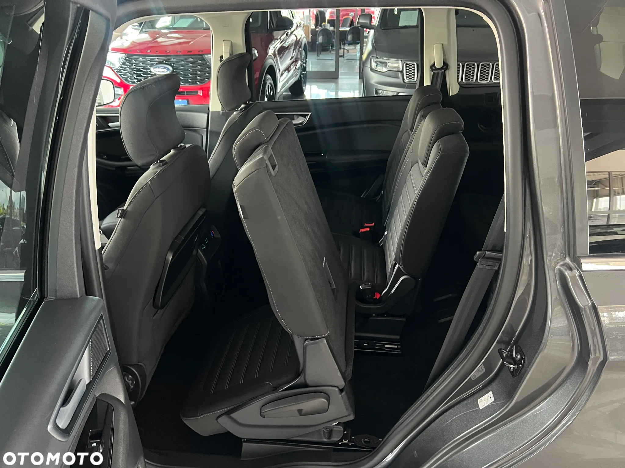Ford Galaxy 2.0 EcoBlue Titanium - 38