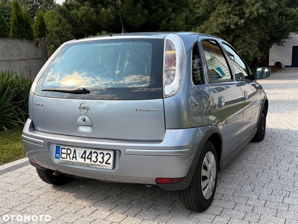 Opel Corsa 1.2 16V Silverline - 5