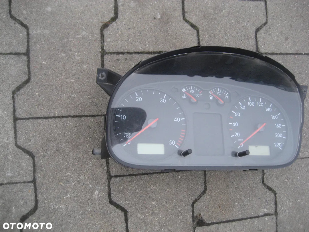 vw t4  t 4 transporter 98-03r 2,5 tdi 88km licznik zegar 7d0920803b europa - 3