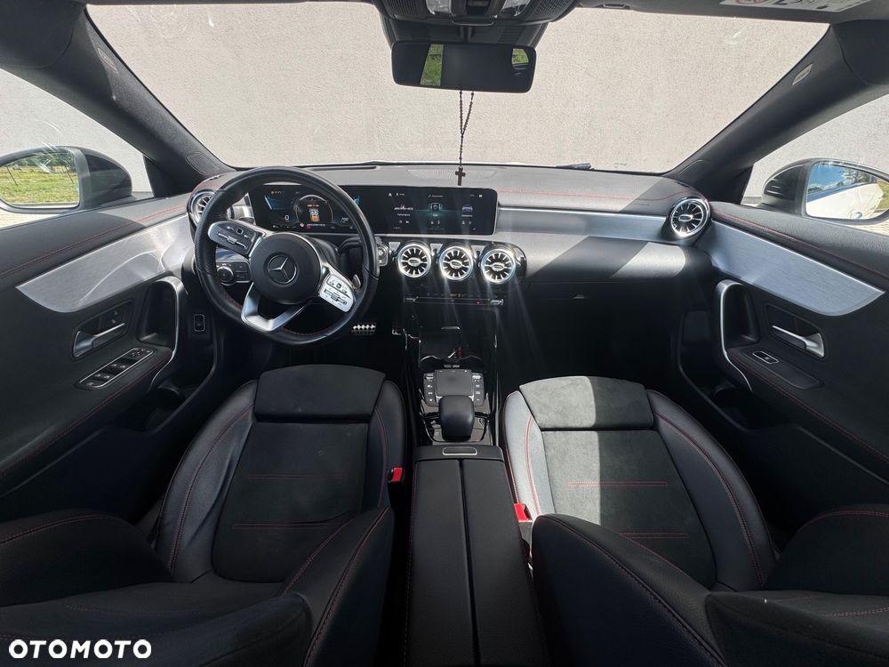 Mercedes-Benz CLA AMG 35 4-Matic 7G-DCT - 10