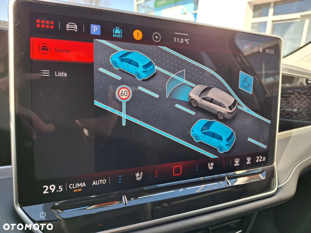 Volkswagen Passat - 33