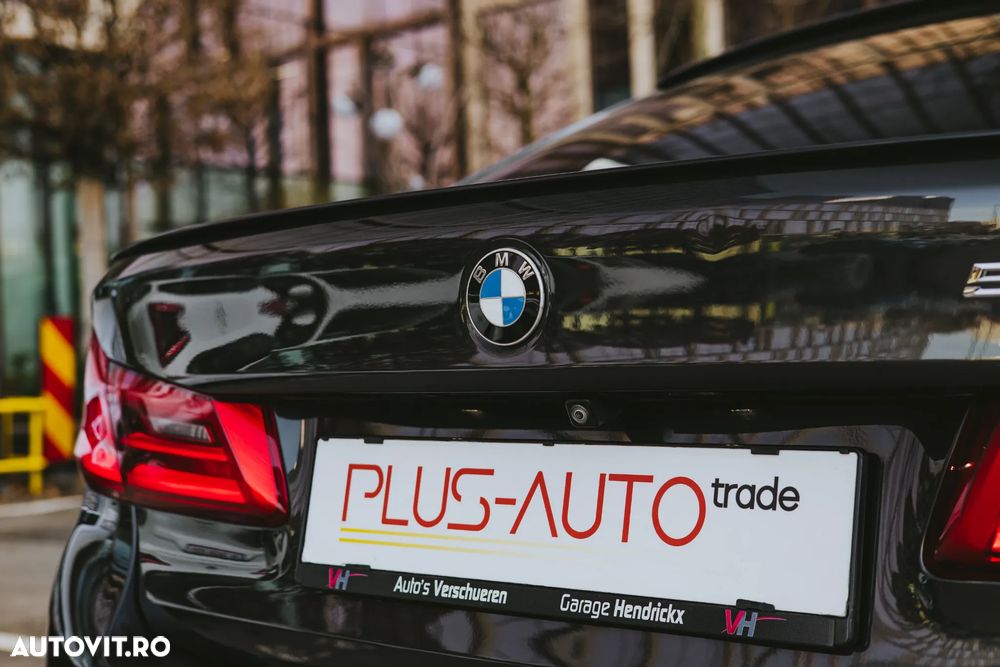 BMW Seria 5 520i AT - 16