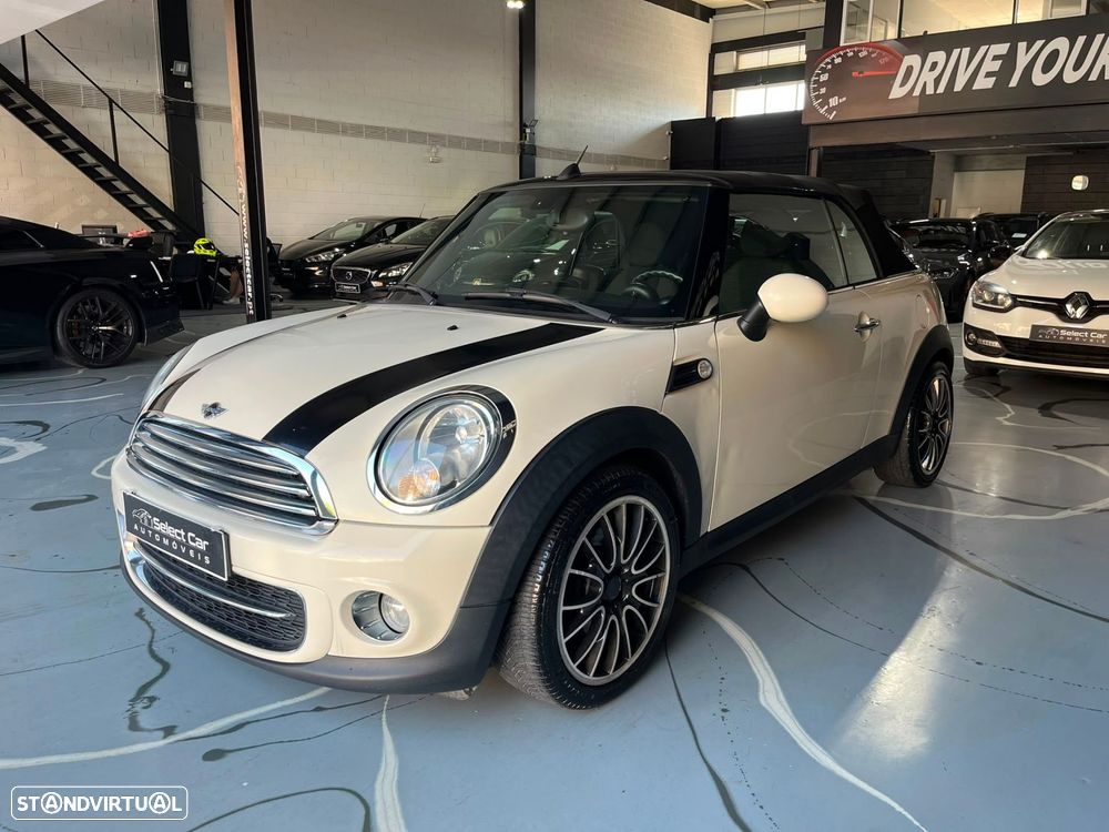 MINI 3 Portas Cooper D - 4