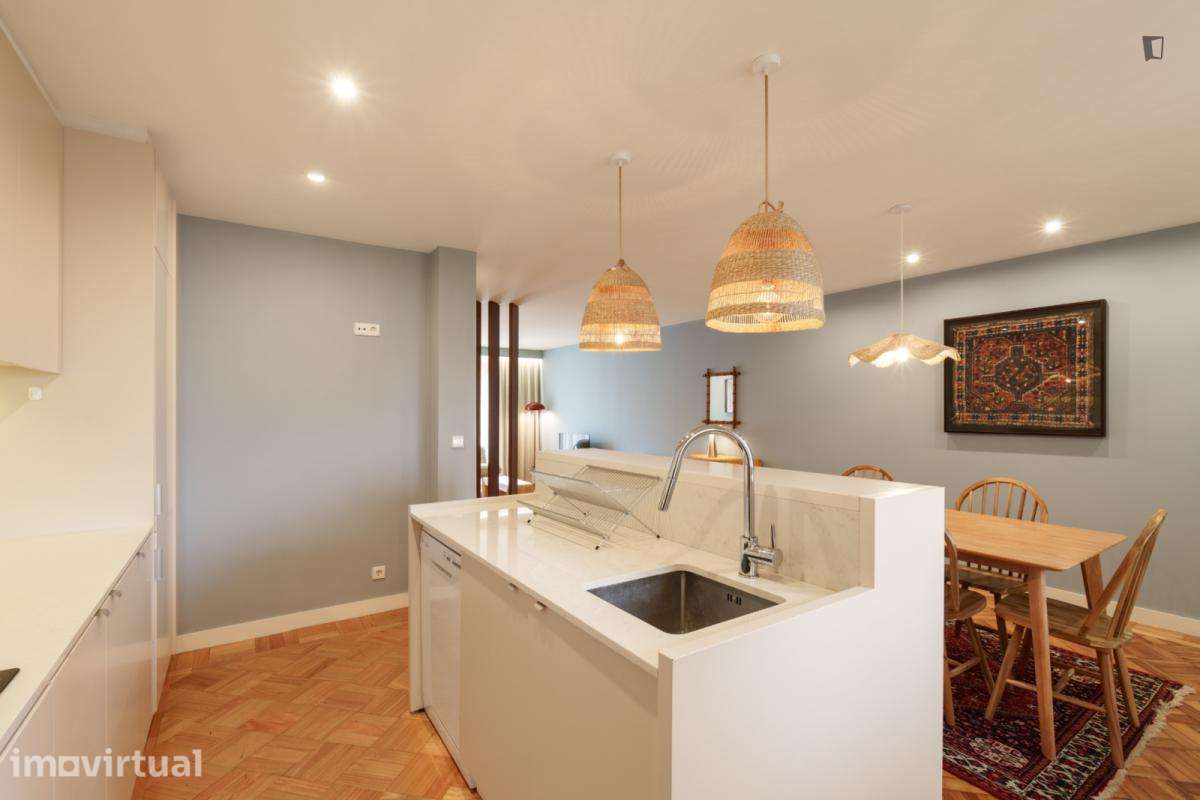 Apartamento com 2 quartos - localizado em Cedofeita Porto - Grande imagem: 5/29