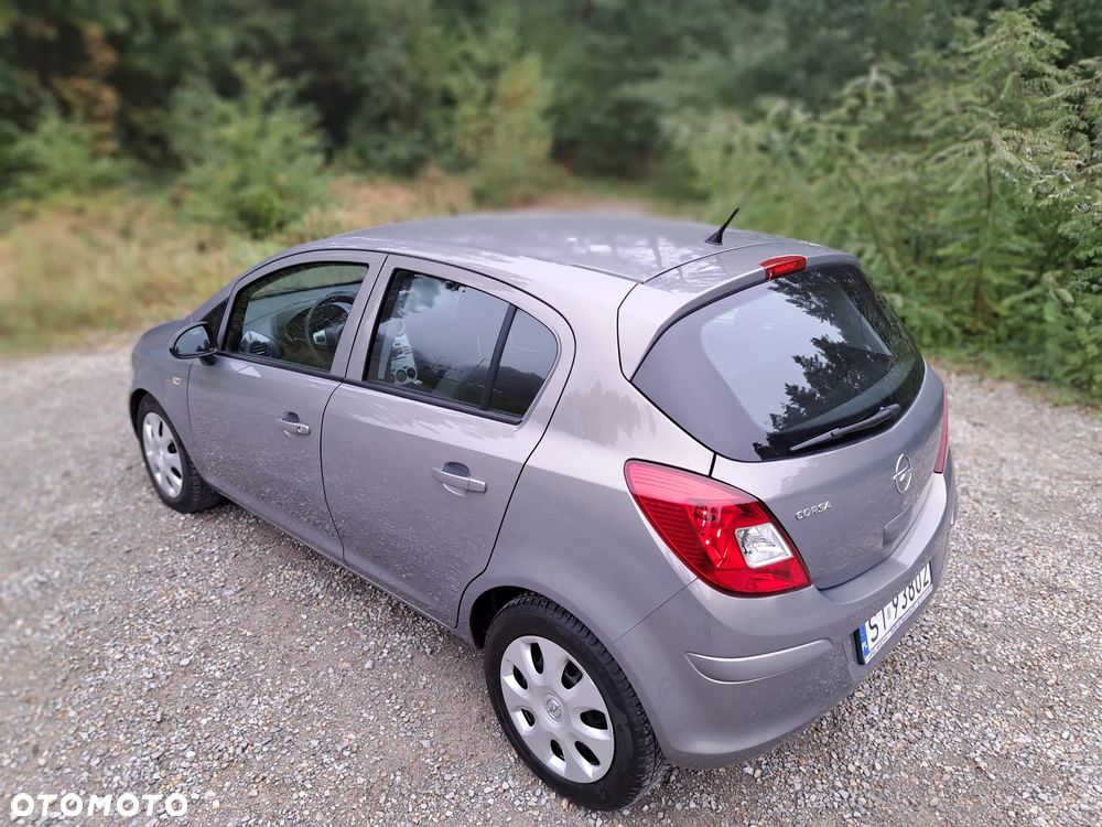 Opel Corsa 1.2 16V Enjoy - 30