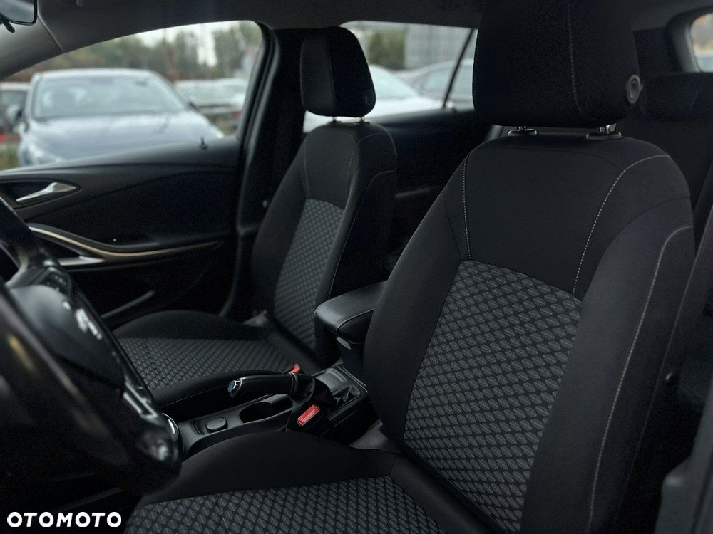 Opel Astra V 1.4 T Edition S&S - 13
