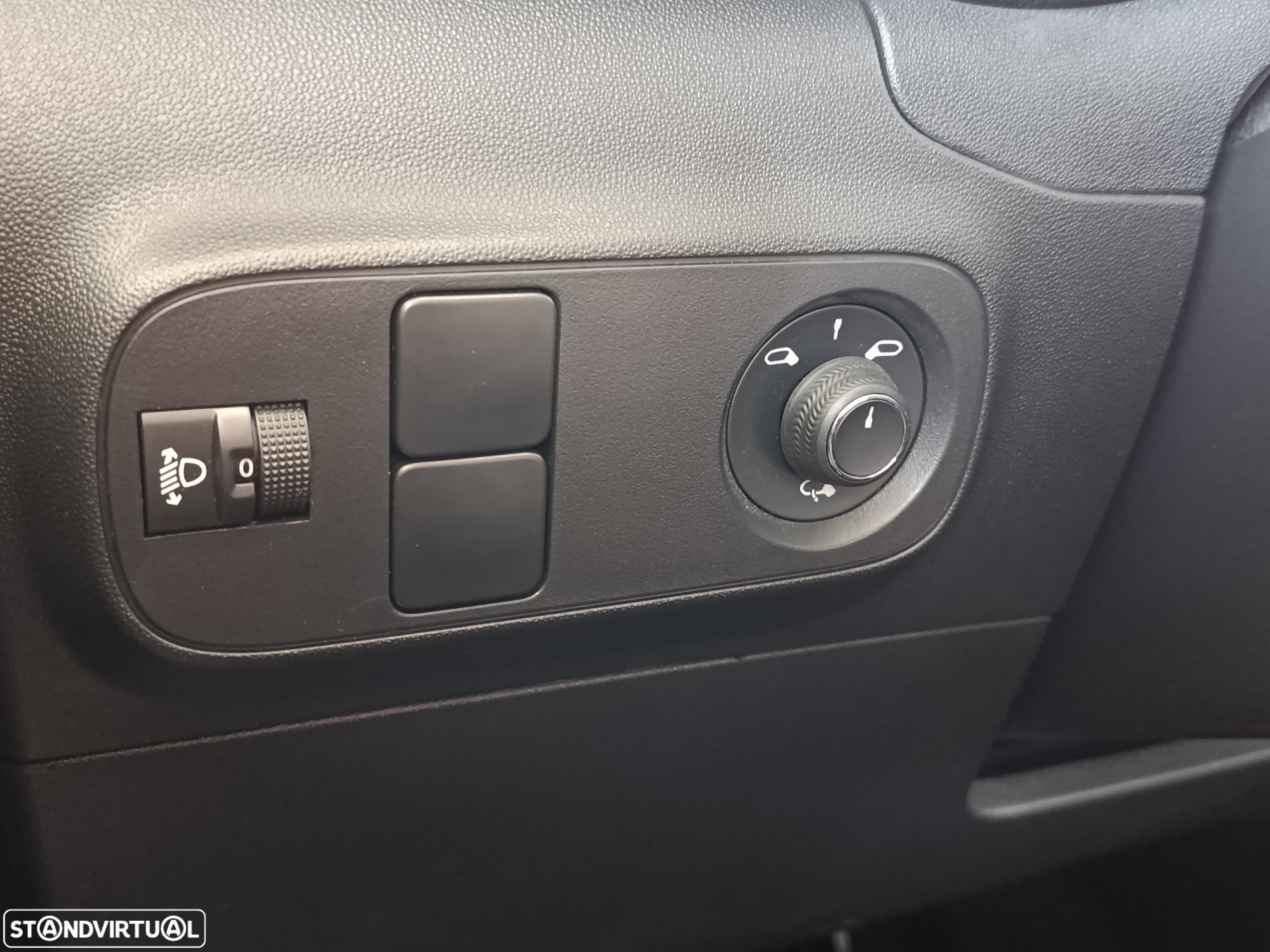 Citroën C3 Pure Tech Feel - 6