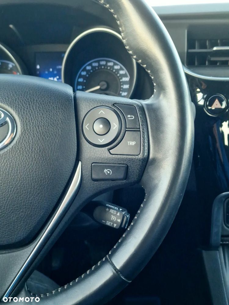 Toyota Auris 1.2 Turbo Comfort - 23