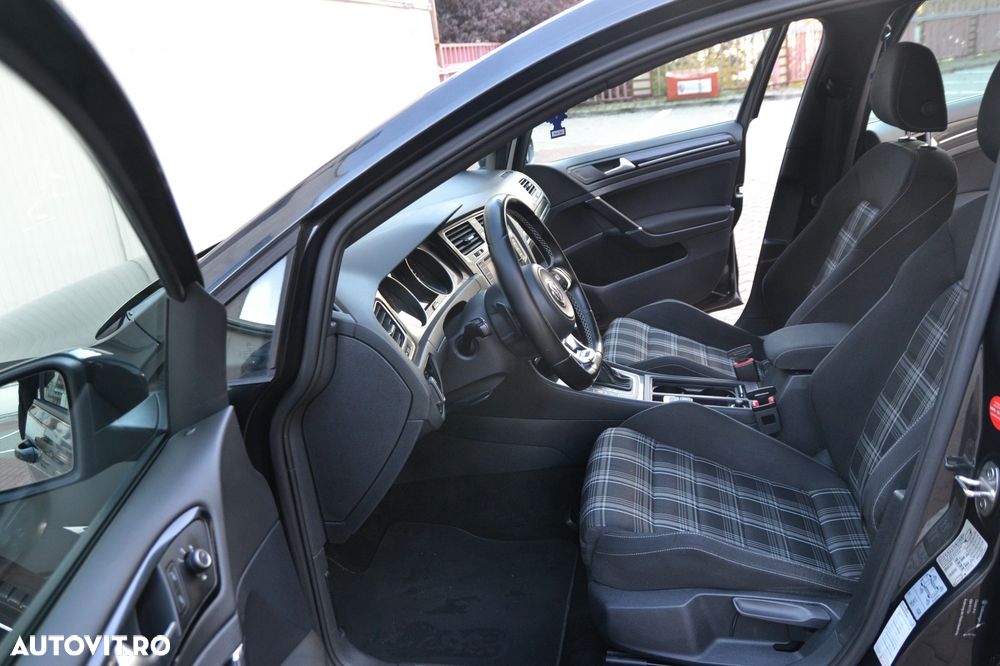 Volkswagen Golf 2.0 TDI DSG GTD - 21