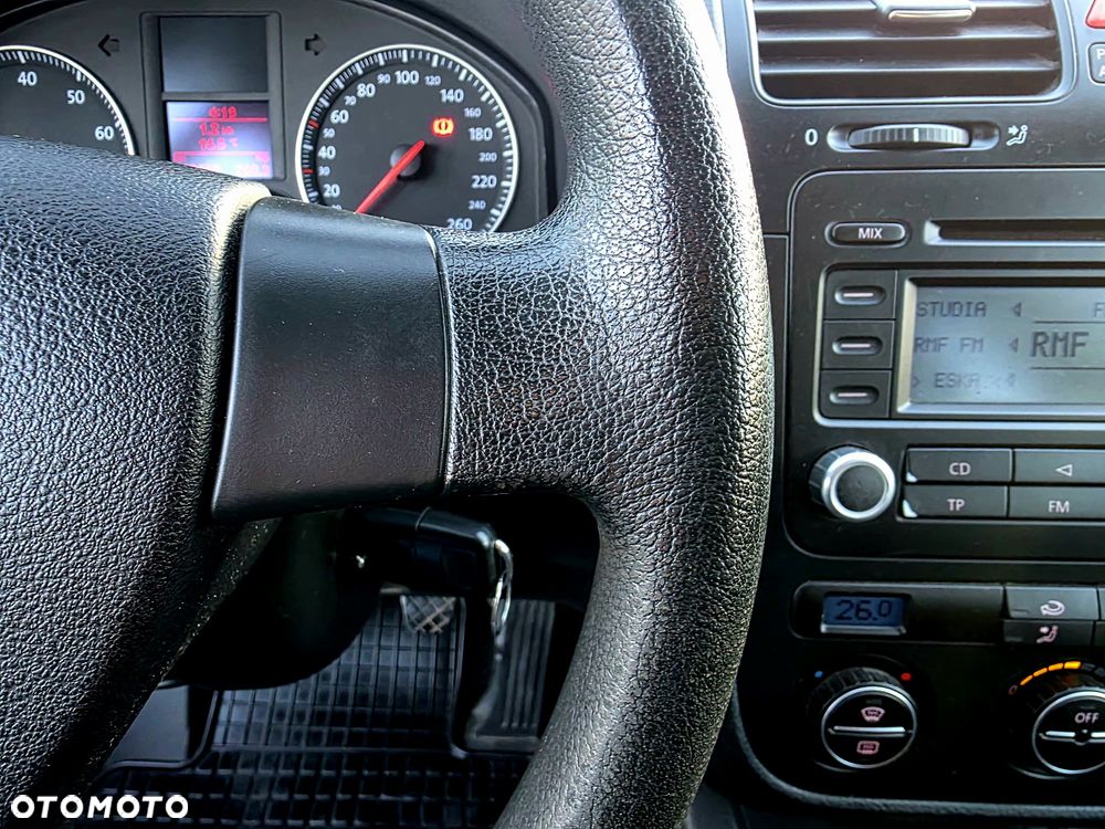 Volkswagen Golf - 21