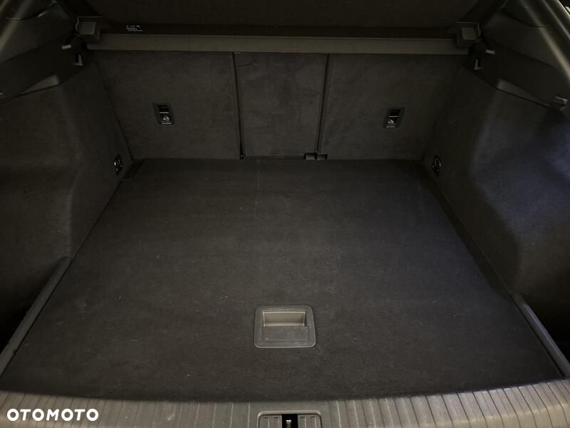 Audi Q3 - 21