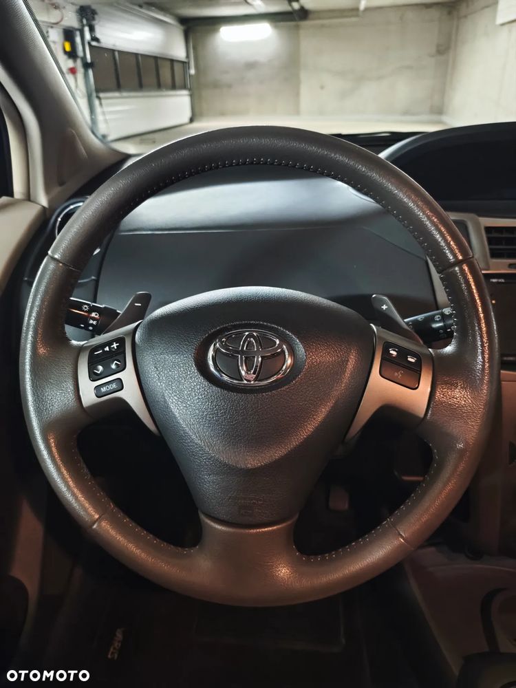 Toyota Yaris 1.33 VVT-i Multi Mode Executive - 14