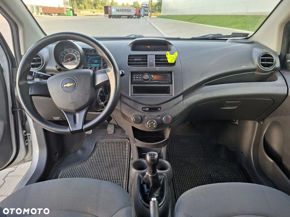 Chevrolet Spark - 15