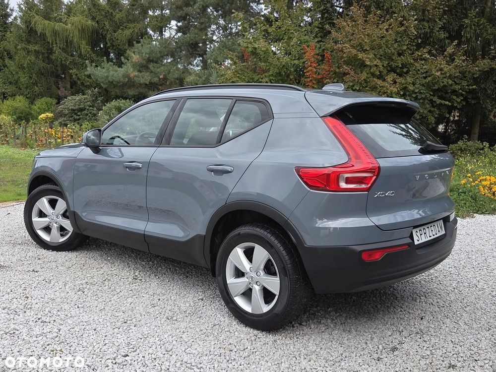 Volvo XC 40 T3 Momentum Core - 3