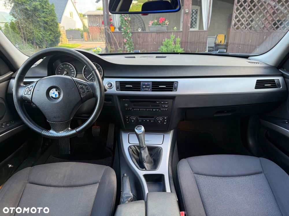 BMW Seria 3 - 14