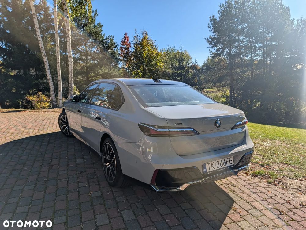 BMW Seria 7 - 4