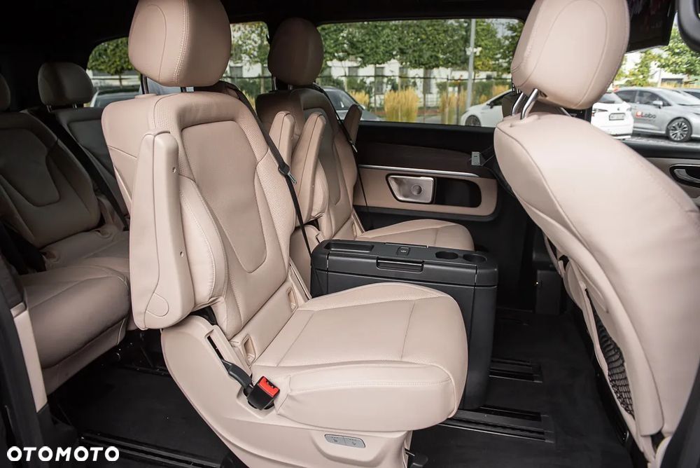 Mercedes-Benz Klasa V 300 d 4-Matic Avantgarde 9G-Tronic (ekstra d³) - 39