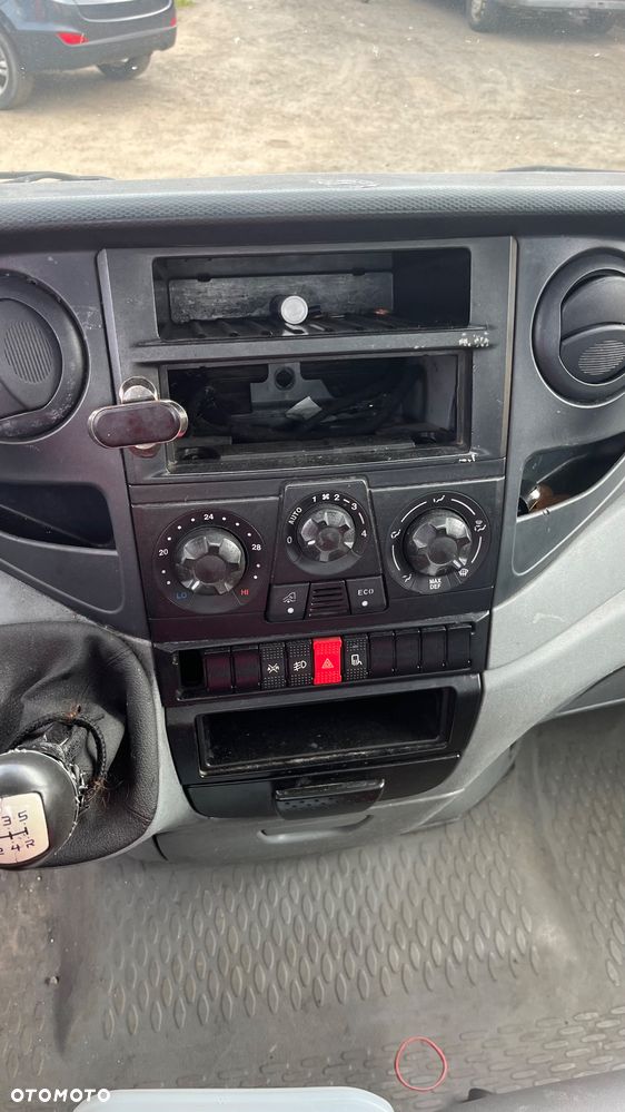 Iveco 35S12 - 12