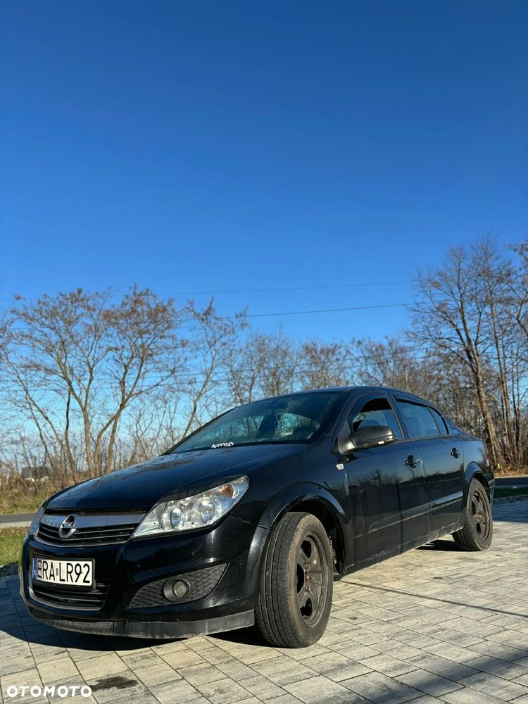 Opel Astra 1.6 Enjoy - 13