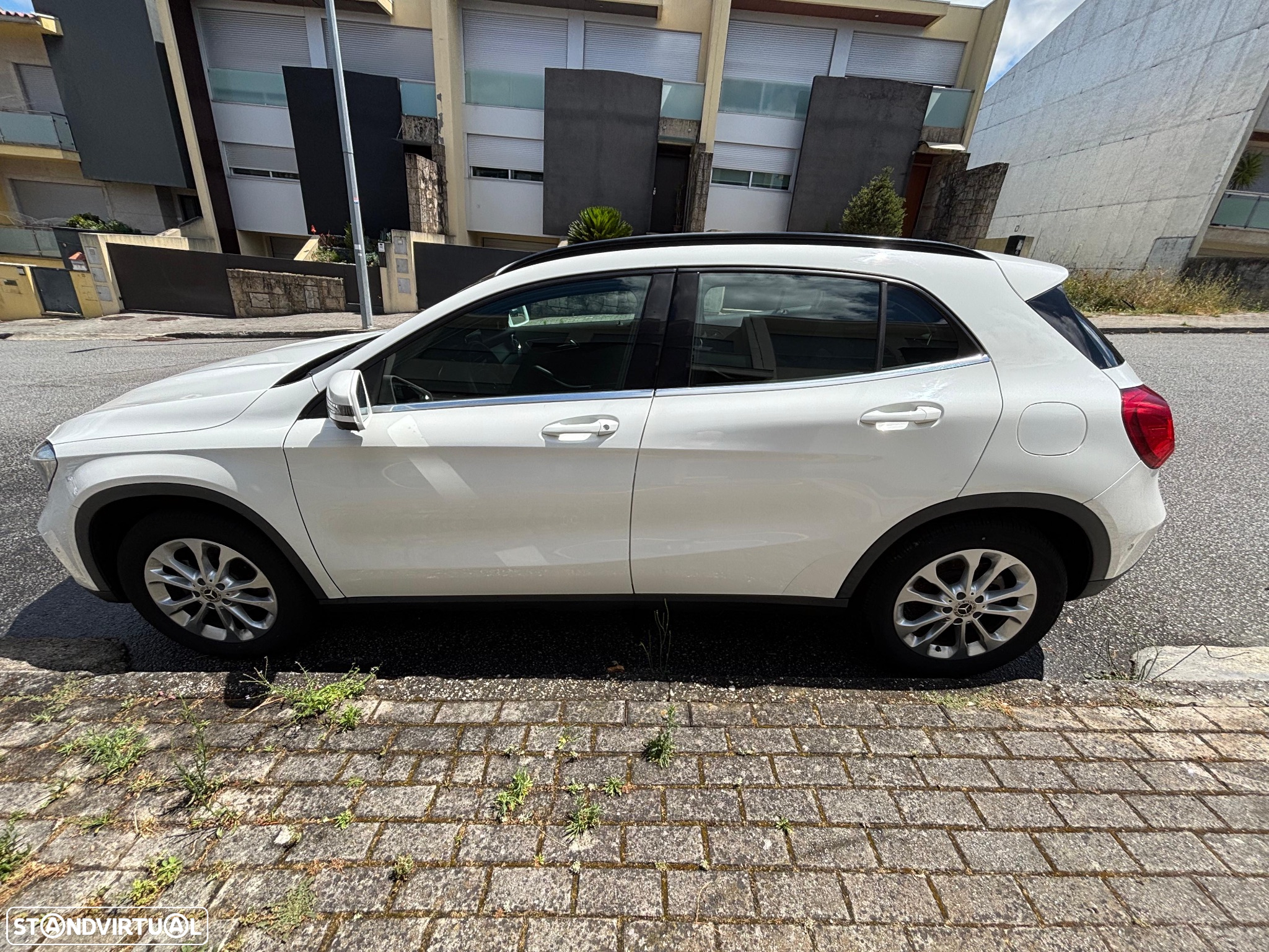 Mercedes-Benz GLA 180 d Urban Aut. - 3