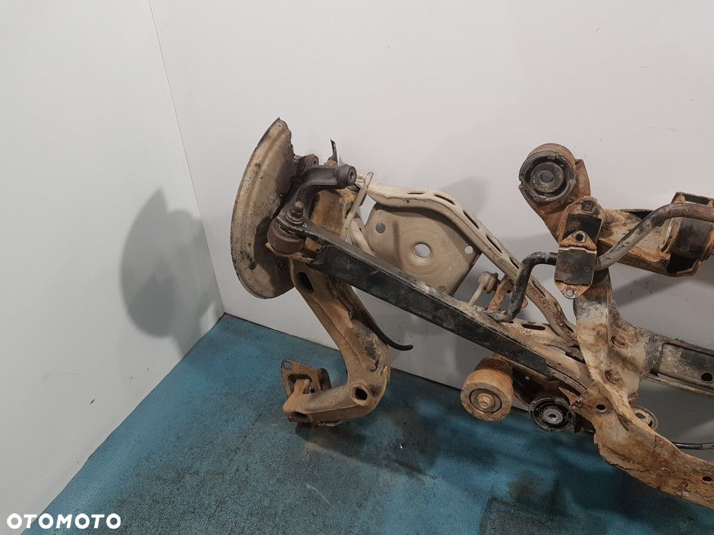 BMW X3 E83 LIFT 2.0D KOŁYSKA WAHACZE SANKI TYŁ - 9